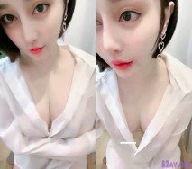 嘟嘟唇極品美胸小范冰冰【兔妹妹】如此美乳你可以玩幾年,'哥哥 我的是饅頭逼，乳房都被摸腫了‘，露胸漏逼毛誘惑！